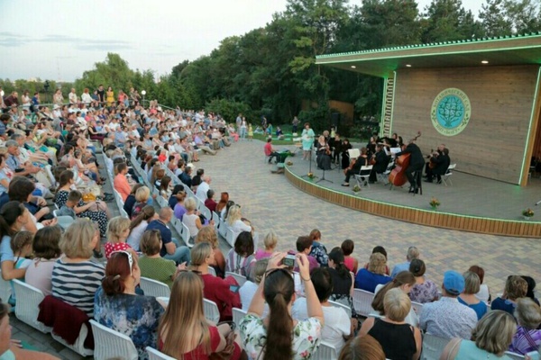 НеслуЧайные встречи