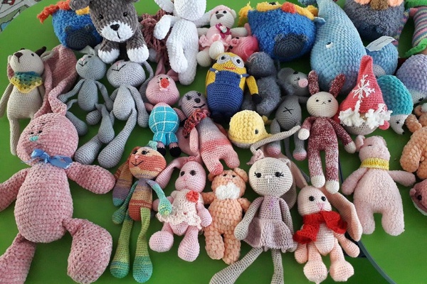 Этот пост специально для тех, кто долгими осенними вечерами любит посидеть за вязанием.